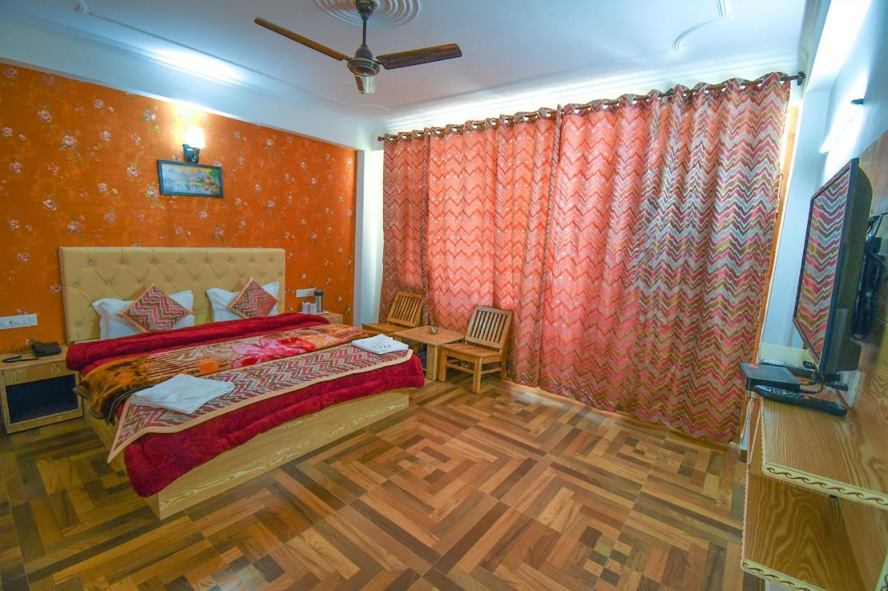Kullu Manali Inn Экстерьер фото